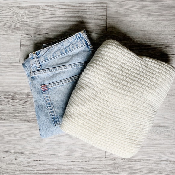 Pretty Little Thing Backless Sweater | PLT - Picture 2 of 8